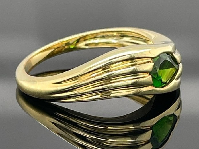 RING AUS 925/- SILBER VERGOLDET MIT CHROMDIOPSID ( CA. 0,60 ct.)