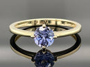 RING AUS 375/- GELBGOLD MIT TANSANIT (CA.0,81 ct.)