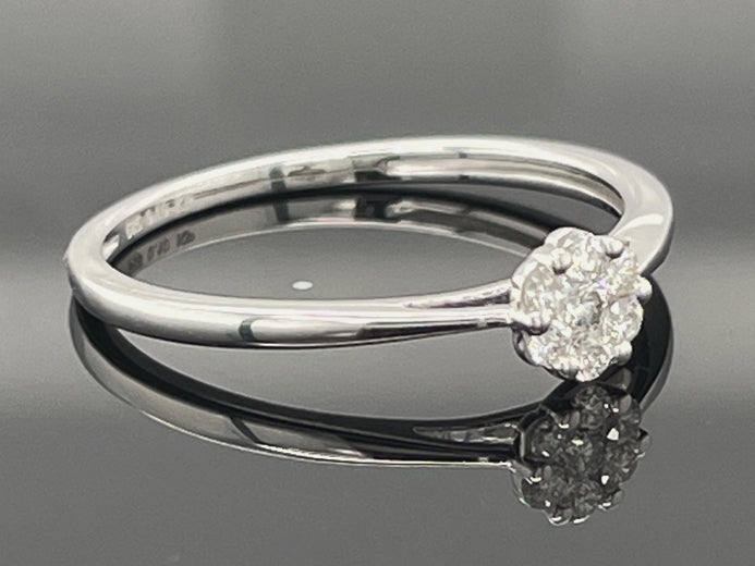 RING AUS 585/- WEIßGOLD MIT BRILLANTEN ( GES. CA.0,11 ct.)