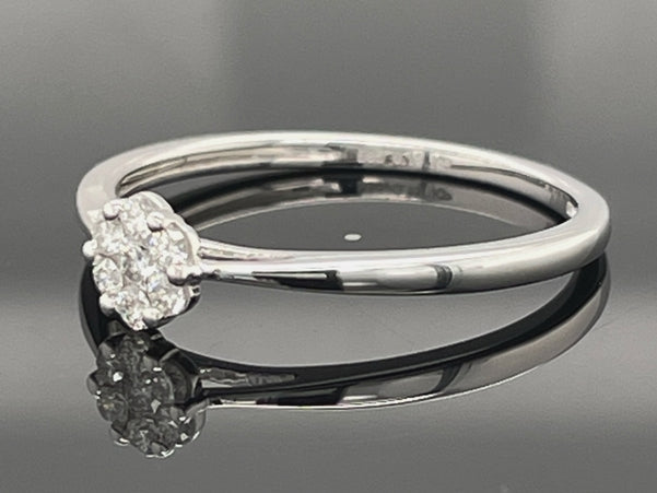 RING AUS 585/- WEIßGOLD MIT BRILLANTEN ( GES. CA.0,11 ct.)