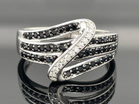 RING AUS 925/- SILBER RHODINIERT MIT ZIRKONIA
