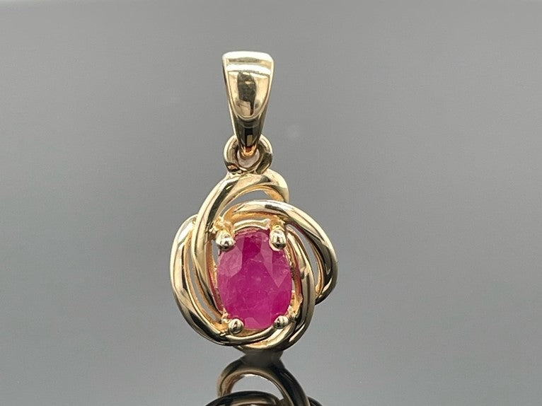ANHÄNGER AUS 585/- GELBGOLD MIT RUBIN