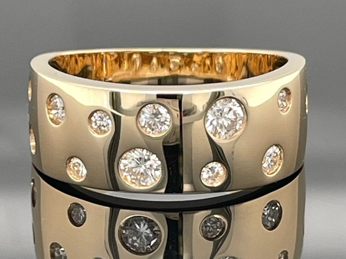 RING AUS 585/- GELBGOLD MIT BRILLANTEN (ges.ca. 0,55 ct.)