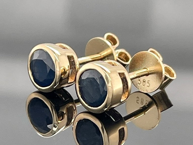 OHRSTECKER AUS 585/- GELBGOLD MIT SAPHIR AA