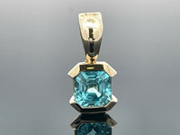 ANHÄNGER AUS 375/- GELBGOLD mit Zirkon (ca. 1,5 ct.)