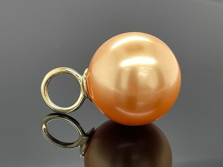 ANHÄNGER AUS 925/- SILBER GELBGOLDPLATTIERT MIT MUSCHELKERNPERLE