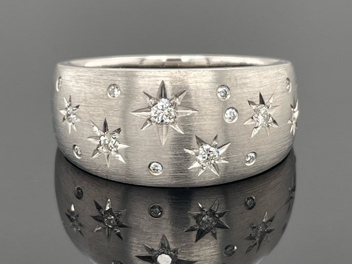 RING AUS 585/- WEISSGOLD MIT BRILANTEN SI (GES. CA.0,20ct.)