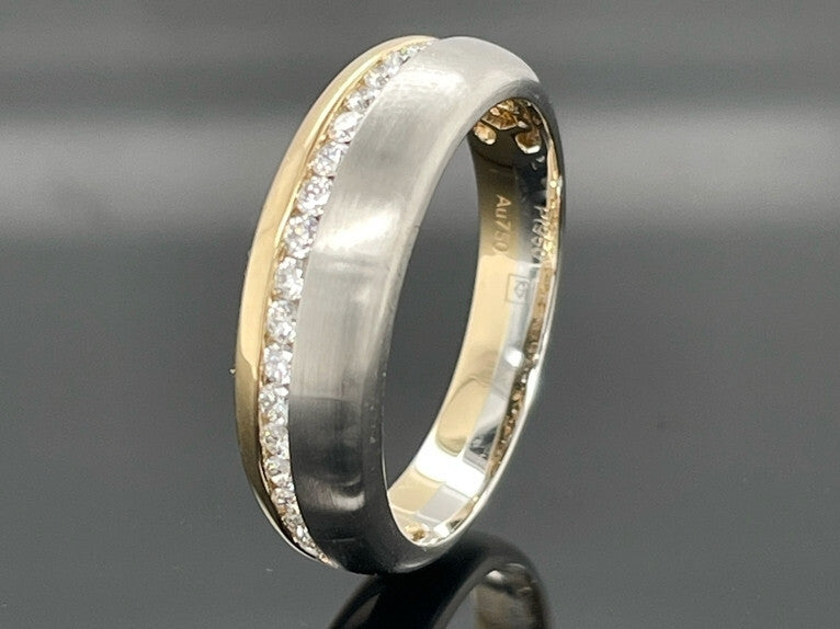 RING GR. 18 (57) AUS 950/- PLATIN und 750/-GELBGOLD mit Brillant  (ca. 0,35 ct.)