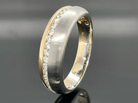 RING GR. 18 (57) AUS 950/- PLATIN und 750/-GELBGOLD mit Brillant  (ca. 0,35 ct.)