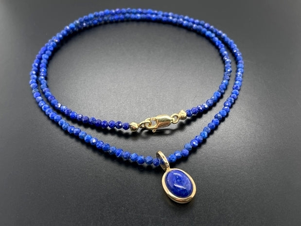 COLLIER MIT ANHÄNGER 375/- GELBGOLD MIT LAPIS-LAZULI