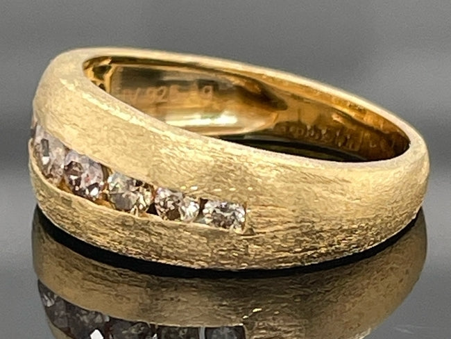 RING AUS 925/- SILBER VERGOLDET MIT CHAMP. DIAMANTEN