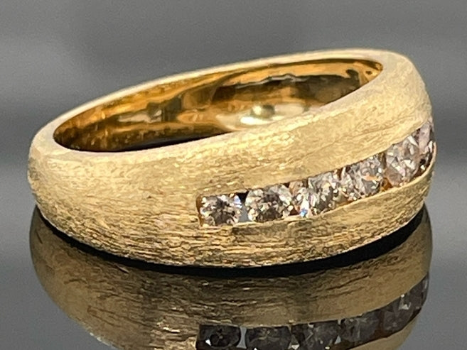 RING AUS 925/- SILBER VERGOLDET MIT CHAMP. DIAMANTEN