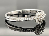 RING AUS 375/- WEIßGOLD MIT DIAMANTEN  (GES. CA. 0,25 ct.)