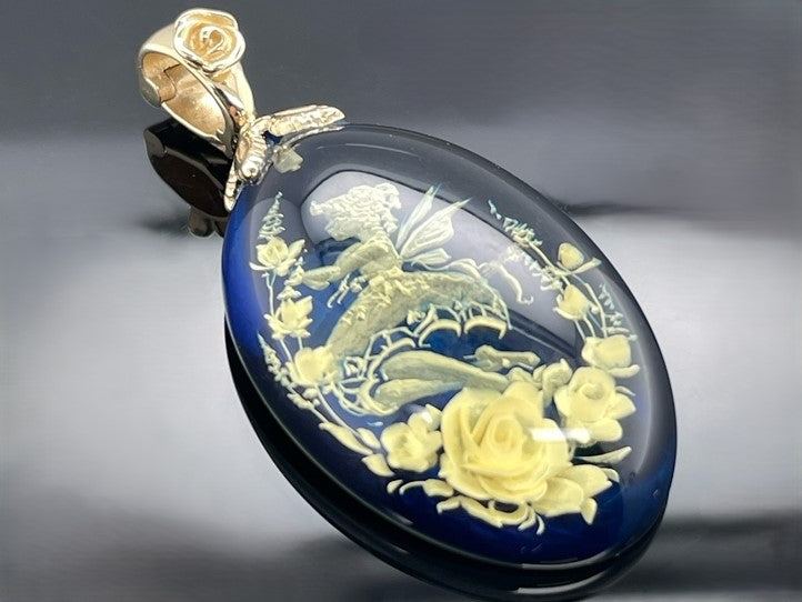 CLIP ANHÄNGER AUS 375/- GELBGOLD MIT BERNSTEIN BEH. (CA. 13,57 ct.)