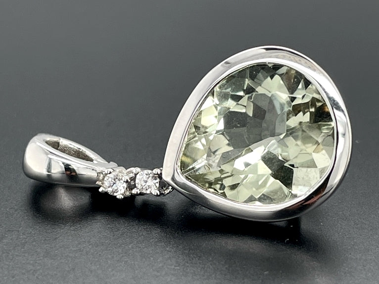 CLIP ANHÄNGER AUS 925/- SILBER RHODINIERT MIT PRASIOLITH & ZIRKON