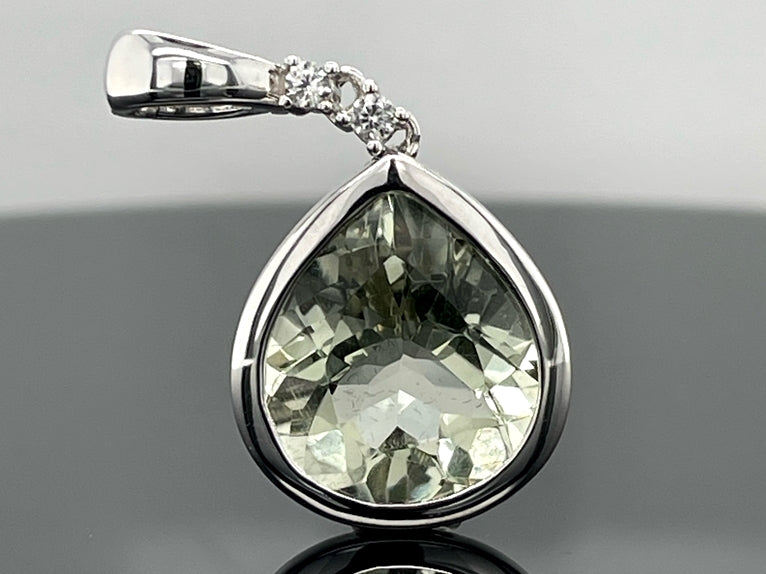 CLIP ANHÄNGER AUS 925/- SILBER RHODINIERT MIT PRASIOLITH & ZIRKON