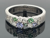 RING AUS 925/- SILBER RHODINIERT MIT TANSANIT, TURMALIN & ZIRKON