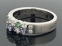 RING AUS 925/- SILBER RHODINIERT MIT TANSANIT, TURMALIN & ZIRKON