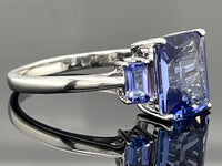 RING AUS 950/- PLATIN MIT TANSANIT