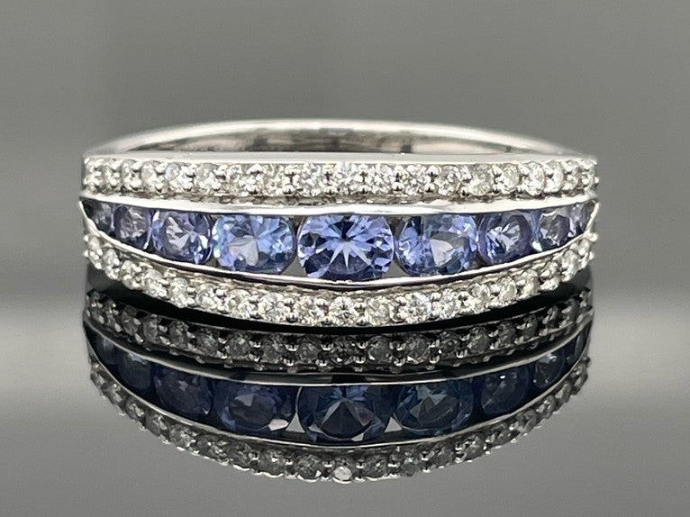 RING AUS 950/- PLATIN MIT TANSANIT & BRILLANTEN