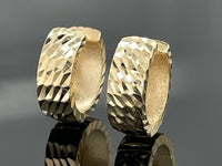 CREOLEN AUS 375/- GELBGOLD, DIAMATIERT