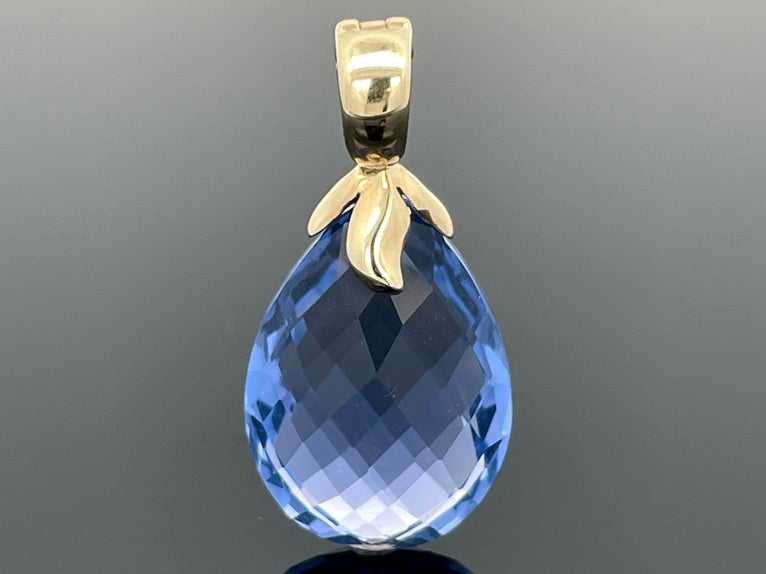 CLIP ANHÄNGER AUS 375/- GELBGOLD MIT FLUORIT ( CA. 11,0 ct.)