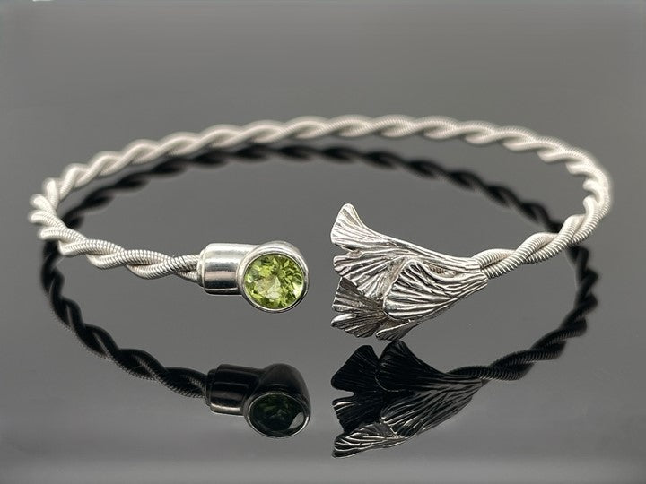 ARMREIF 925/-SILBER RHODINIERT MIT PERIDOT (CA.0,40 ct.)