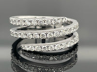 RING AUS 585/- WEIßGOLD MIT DIAMANTEN SI ( GES.CA.0,86 ct.)