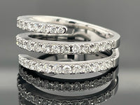 RING AUS 585/- WEIßGOLD MIT DIAMANTEN SI ( GES.CA.0,86 ct.)