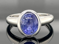 RING AUS 375/- WEIßGOLD MIT TANSANIT ( CA. 2,41 ct.)