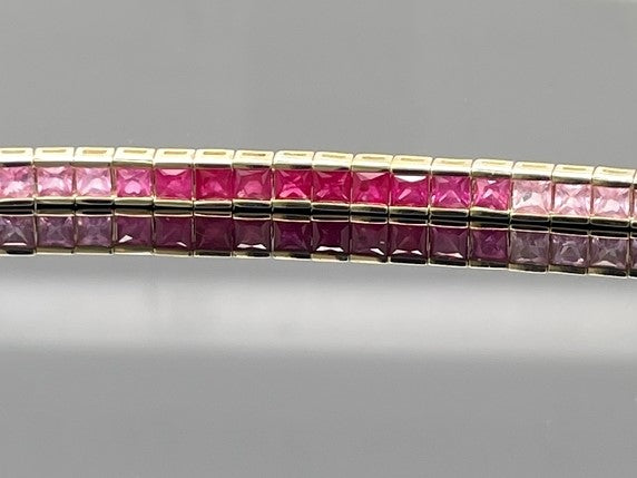 ARMBAND AUS 375/- GELBGOLD MIT MULTI SAPHIR (GES.CA. 7,92 ct.)
