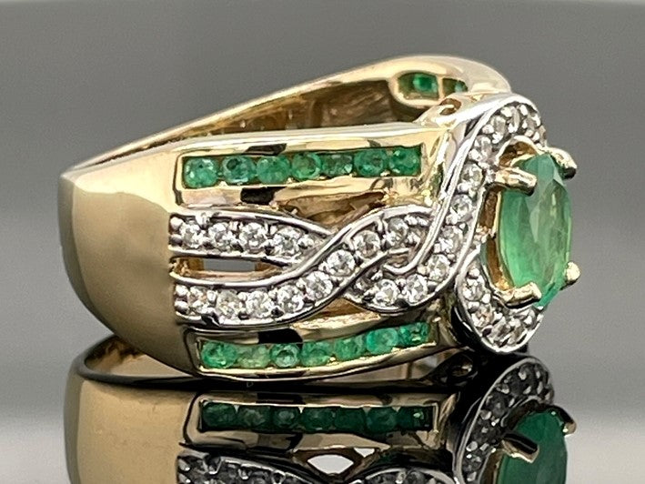 RING AUS 925/- SILBER VERGOLDET MIT SAMBIA SMARAGD & ZIRKON