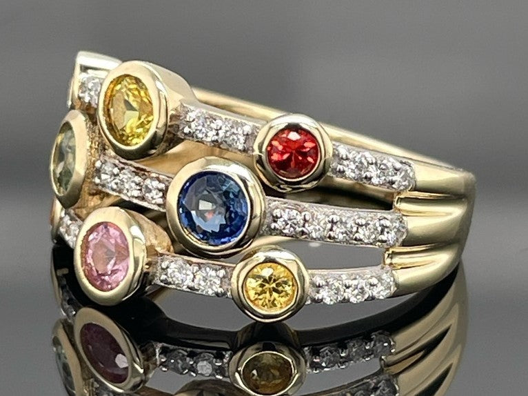 RING AUS 375/- GELBGOLD MIT MULTI SAPHIR & DIAMANTEN