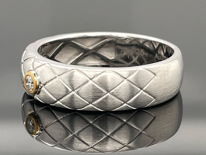 RING AUS 925/- SILBER & 375/- GELBGOLD MIT BRILLANT (CA.0,05 ct.)