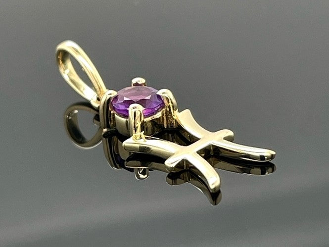ANHÄNGER "FISCH" AUS 375/- GELBGOLD MIT AMETHYST & DIAMANT (GES. CA. 0,28 ct.)