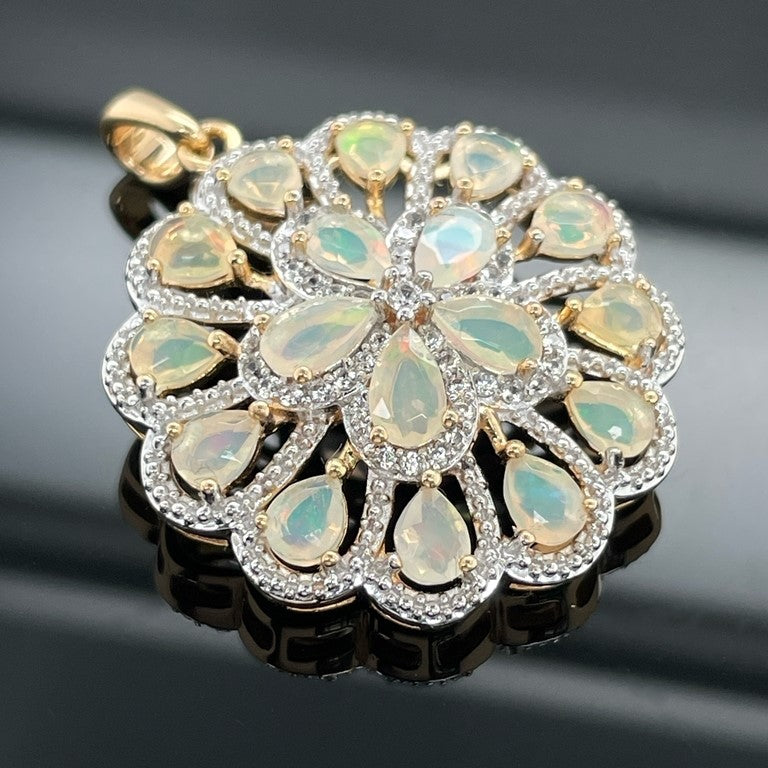 ANHÄNGER AUS 925/- SILBER VERGOLDET MIT ÄTHIOP. OPAL & ZIRKON