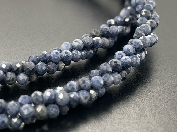 COLLIER 925/- SILBER VERGOLDET MIT SAPHIR