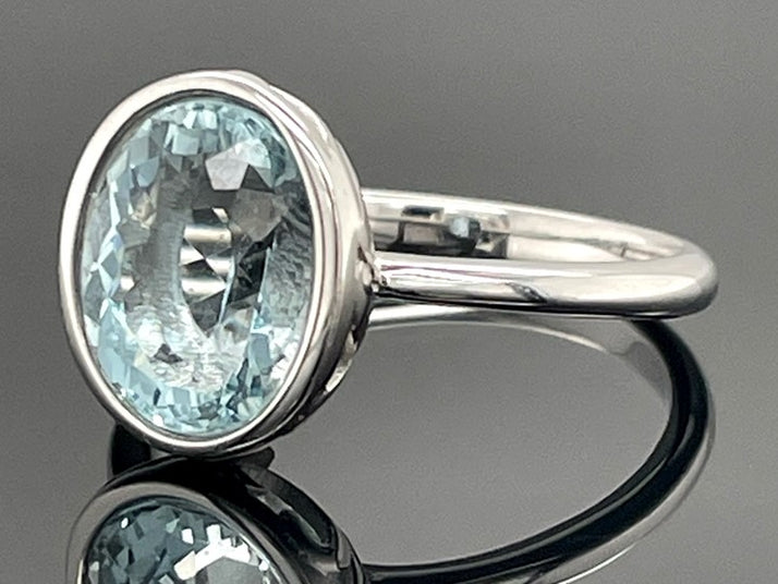 RING AUS 585/- WEIßGOLD SANTA MARIA AQUAMARIN (CA.3,20 ct.)