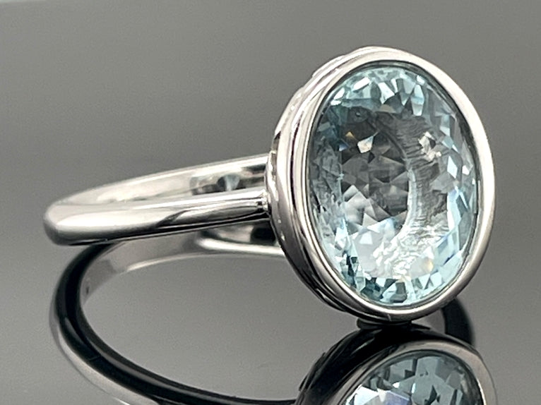 RING AUS 585/- WEIßGOLD SANTA MARIA AQUAMARIN (CA.3,20 ct.)