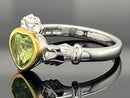 RING AUS 925/- SILBER BICOLOR MIT PERIDOT (CA. 0,62 ct.)