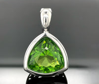 ANHÄNGER AUS 925/- SILBER RHODINIERT MIT BERNSTEIN ( CA. 2,67 ct.)