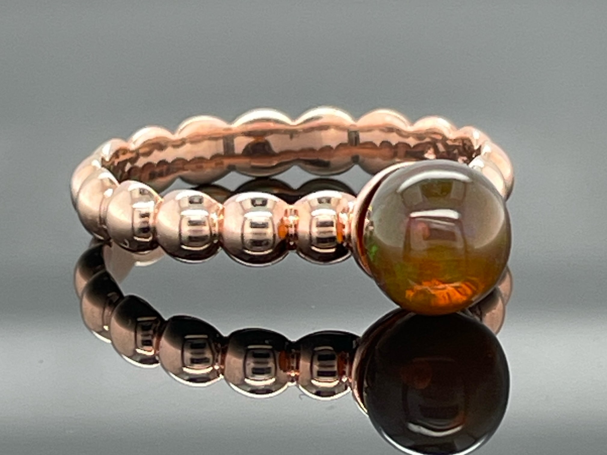 RING AUS 925/- SILBER ROSÉVERGOLDET MIT KRISTALLOPAL (CA. 1,22 ct.)