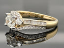 RING AUS 585/- GELBGOLD MIT DIAMANTEN  (GES.CA.1,50 ct.)