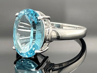 RING AUS 925/- SILBER RHODINIERT MIT SWISS BLUE TOPAS (CA.5,5 ct.)