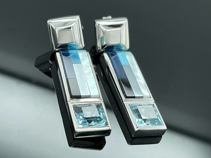 OHRSTECKER AUS 925/- SILBER RHODINIERT MIT MOSAIK & BLAUTOPAS