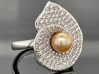 RING AUS 925/- SILBER RHODINIERT MIT SÜßWASSWEZUCHTPERLE & ZIRKON