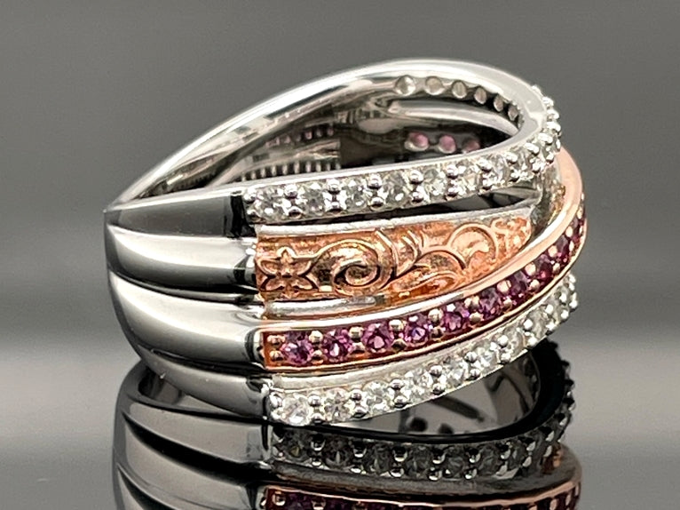 RING AUS 925/- SILBER RHOD./ROSÉVERG. MIT RHODOLITH & ZIRKON (GES. CA. 1,10 ct.)