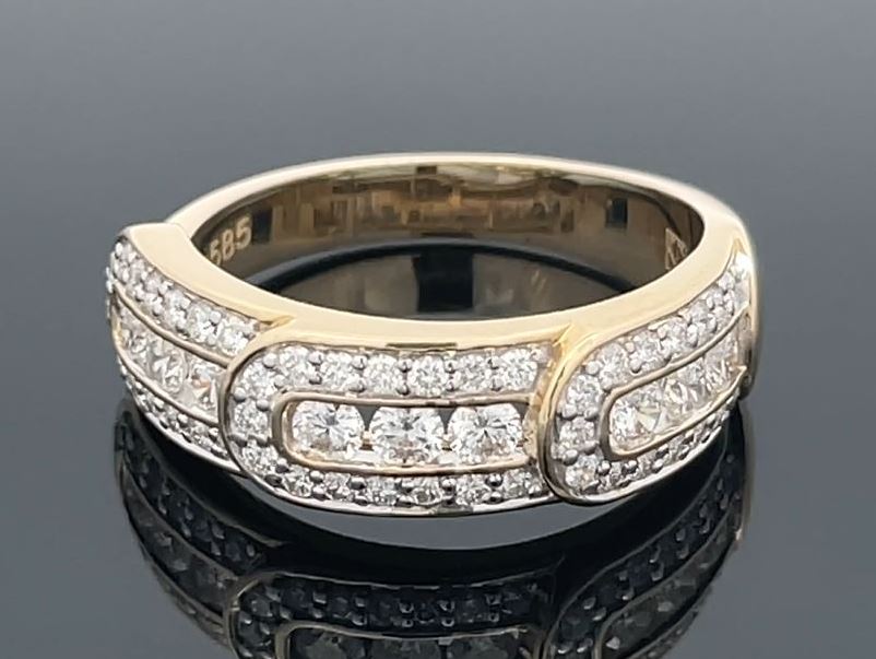RING GR. 17 (54) AUS 585/- GELBGOLD mit Brillanten