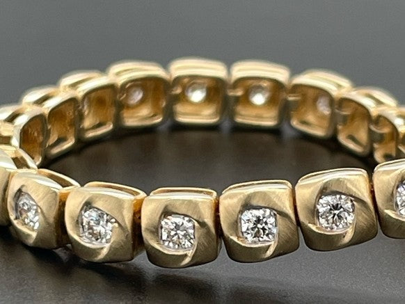 ARMBAND AUS 585/- GELBGOLD MIT BRILLANTEN LR ( GES. CA. 1,65 ct.)