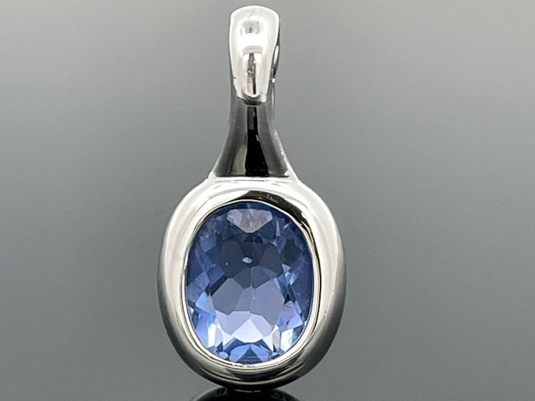 CLIP ANHÄNGER AUS 925/- SILBER RHODINIERT MIT FLUORIT BLAU ( ca. 2,7 ct.)